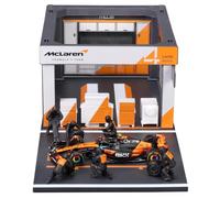 Bburago - McLaren MCL39 Norris, Set de Juego de Parada en Boxes a Escala 1:43