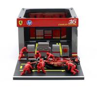 Bburago - Pit Stop Ferrari SF-24#16 Leclerc, Juego con Diorama, Vehículo a Escala 1:43 y 6 Mecánicos, Réplica Detallada con Licencia Oficial Ferrari, Edad Recomendada 3+ Años