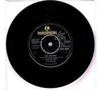 BEATLES - BEATLES- 7"EP ' TWIST AND SHOUT' 4 Track,Twist And Shout,A Taste Of Honey,+2