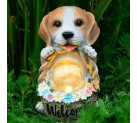 BEAZOOM Estatua de perro alimentada por energía solar con cesta de flores y orbe de brillo cálido, figura de resina resistente a la intemperie, para jardín, patio, césped