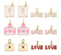 Beebeecraft 1 caja con 12 dijes Esmaltados con Temática de Amor Chapados En Oro de 18 quilates En 3 estilos Rosa Y Rojo con la Palabra Amor Y Un Sobre. Ideales para Crear Joyas DIY En San Valentín