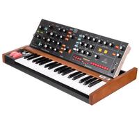 Behringer Poly D