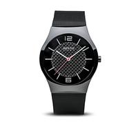 BERING 32039-449 Reloj de cuarzo para hombre con caja de cerámica negra de 39 mm y esfera negra, correa milanesa, cristal de zafiro y resistencia al agua de 3 ATM