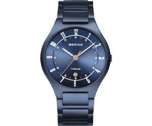 Bering Men's Quartz Watch | 39mm Case | Wristwatch with Titanium Case | Titanium Collection | 11739 | 15139