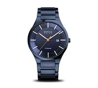 BERING Reloj Analógico Titanium Collection para Hombre de Energía Solar con Correa en Titanio, Cristal de Zafiro, Azul, 39 mm