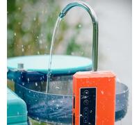 Besttoolifes Dispensador de agua de pesca con bombeo automático y oxigenación para pozos vivos, mezcla de cebo y manipulación de peces, diseño impermeable ABS, 24 x 7,3 x 12,5 cm