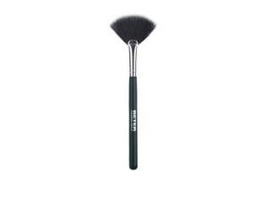 Beter Makeup Brush Synthetic Hair Fan 1 Un
