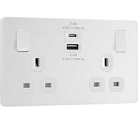 BG Electrical PCDCL22UAC22W - Enchufe de pared de doble conmutación de 22 W con puertos de carga USB tipo A y tipo C, Evolve, blanco nacarado, 13 A, PCDCL22UAC22W