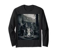 Bigfoot and Alien Campfire Adventure - Nature Hiking tee Manga Larga