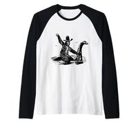 Bigfoot Cowboy On Nessie - Regalo de monstruo del lago Ness de Sasquatch Camiseta Manga Raglan