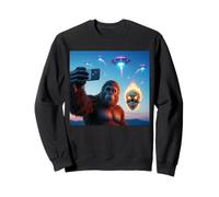 Bigfoot Sasquatch tomando un selfie con calavera en llamas y OVNI Sudadera
