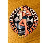 Bigger Spark More BANG - Pegatina para chica pin-up, para deportes de motor, diseño de Estados Unidos Pu091