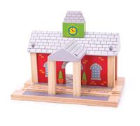 Bigjigs Rail Wooden Railway Station, Wooden Toys, Wooden Train (Importación USA)