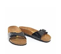BIRKENSTOCK Mules con una correa Madrid. Color negro de charol