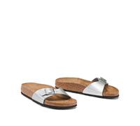 BIRKENSTOCK Mules con una correa Madrid. Color Plateado