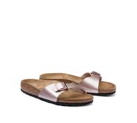 BIRKENSTOCK Mules con una correa Madrid. Color rosa metalizado