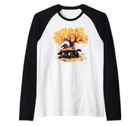 Black Cat Fall Theme with Cat Witch Halloween Cat Witchy Cat Camiseta Manga Raglan