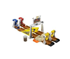 Blaze y los Monster Machines Carrera en el barro Pista de coches de juguete con slime, incluye 2 vehículos (Mattel GVG53)