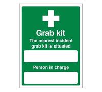 Bleedsave Señal de seguridad de plástico rígido con texto en inglés "The Nearest Incident Grab Kit Is Situated", vertical, 200 x 300 mm, 2 mm