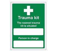Bleedsave Señal de seguridad de plástico rígido con texto en inglés «The Nearest Trauma Kit Is Situated», vertical, 150 x 200 mm, 2 mm