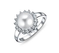 Bling Jewelry Anillo de Compromiso de Cóctel con Perla Blanca Simulada Solitario Halo CZ Atemporal Tradicional para Mujeres de Plata de Ley .925