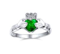 Bling Jewelry Anillo de Promesa de Amistad Celta Irlandesa BFF AAA CZ Manos y Corazón Claddagh con Esmeralda Verde Simulada para Mujeres Adolescentes de Plata de Ley .925