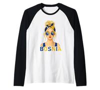 Blond Bosnian Girl Bosnia Flag Bosnian Girlfriend Wife Camiseta Manga Raglan