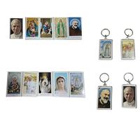 BLUSUPERSHOP 1 llavero plexy de 6 x 4 cm con doble cara a elegir entre el papa francisco, papa león, padre san pio, madonna de 1 Fátima, para colgar en el coche, protégenos con 1 santino con oración