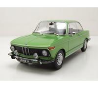BMW L2002 Tii 1974 Verde Metálico Coche a Escala 1:18 KK Scale