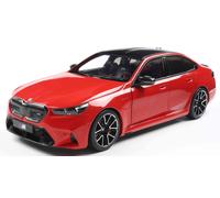 Solido Diecast BMW M5 (G90) 2025 – Sedán deportivo, detalles negros, llantas contraste – Rojo 1:18