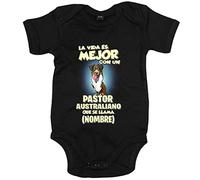 Body bebé la vida es mejor con un perro mascota Pastor Australiano que se llama personalizable con nombre - Negro, Talla única 12 meses
