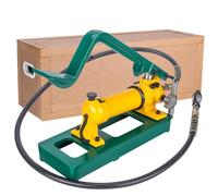 Bomba de mano hidráulica con pedal de pie, herramienta de elevación manual portátil para salida de aceite de dos etapas en aplicaciones de alta resistencia, ideal para uso industrial