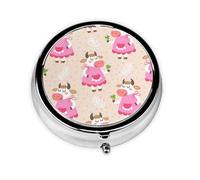 Bonita vaca de dibujos animados rosa. Este pequeño pastillero redondo es un organizador portátil de medicamentos de viaje con tres compartimentos para almacenar medicamentos diarios.