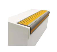 Borde De Escalera De PVC En Forma De L Que Brilla En La Oscuridad,Tira De Banda De Rodadura Antideslizante Autoadhesiva,Estera Protectora De Esquina Luminosa Nocturna(Yellow,2000cm/65.6ft)