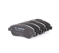 BOSCH Bremsbelagsatz, Scheibenbremse 0986494379 | Calidad Bosch - Reducción de Ruido y Polvo - Certificación ECE-R90 - Sin Cobre - Con Accesorios