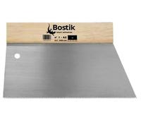 Bostik ESPÁTULA Nº 1-A2 para Colas Acrílicas, Espátula de Acero Inoxidable, Sujeción de Madera, Aplicación Precisa y Uniforme del Adhesivo en Diferentes Superficies, Duradera y Fácil de Manejar, 1 ud