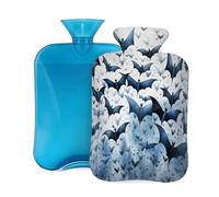 Botella de agua caliente de goma con cubierta suave, murciélago azul de Halloween, bolsa de agua caliente de 2 litros para alivio del dolor, terapia de frío y calor