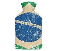 Botella de agua de goma con bandera retro de Brasil con cubierta de felpa suave, bolsa de agua caliente para invierno, manos y pies, protección contra el frío, 1000 ml