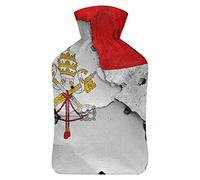 Botella de agua de goma con diseño de bandera del Vaticano y Croacia en pared agrietada con cubierta de felpa suave, bolsa de agua caliente para invierno, manos y pies, protección contra el frío, 1000 ml