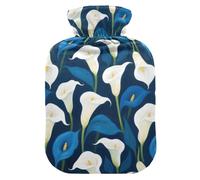 Botella de agua de lirios de cala blancos y azules para agua caliente con cubierta suave, bolsa de agua caliente de 2 litros para calentador de abdomen, calentador de manos y pies