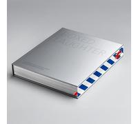 Boxed laughter : 12 years of the laughting cow collectors (eng)