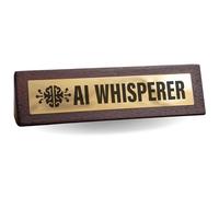 Boxer Gifts Letrero de escritorio con texto en inglés "AI Whispererer", divertido regalo de oficina para colegas de Papá Noel secreto, broma de inteligencia artificial, accesorios ChatGPT