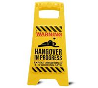 Boxer Gifts Letrero de escritorio con texto en inglés "Hangover in Progress", accesorios de escritorio divertidos, regalo secreto de Papá Noel para compañeros de trabajo