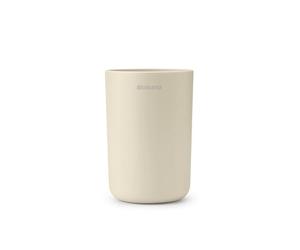 Brabantia - ReNew Portacepillos - Organizador para Varios Cepillos Fácil de Limpiar - Resistente a la Corrosión - Accesorio de Baño - Soft Beige - 7,6 x 7,6 x 11 cm