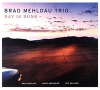 Brad Mehldau Trio - Day Is Done