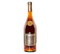 Brandy Tradición. Solera Gran Reserva de Jerez, 100% natural, sin adición químicos, filtrados. Espirituoso largo envejecimiento, mas de 25 años. Compuesto por 3 brandies históricos.