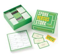 Brass Monkey Spork Versus Stork Social Game - Juego de Fiesta Social con más de 600 Cartas de Objetos para decidir el Tema Superior