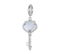 BRBRB Colgante con forma de llave de concha en plata de ley 925: joyería elegante y versátil for mujer | Compatible con pulseras y collares Pandora, Biagi, Troll y Chamilia SCC3016
