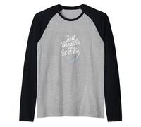 Breathe and Let it Be - Cita consciente con pluma Camiseta Manga Raglan