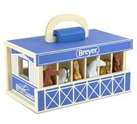 Breyer Granjas de Caballos, Juego de establo de Madera con 6 Caballos | Juego de 6 Piezas | 6 Caballos estables incluidos | 6" de Alto x 9" de Largo x 2,5" de Profundidad | Escala 1:32 | (Madera)